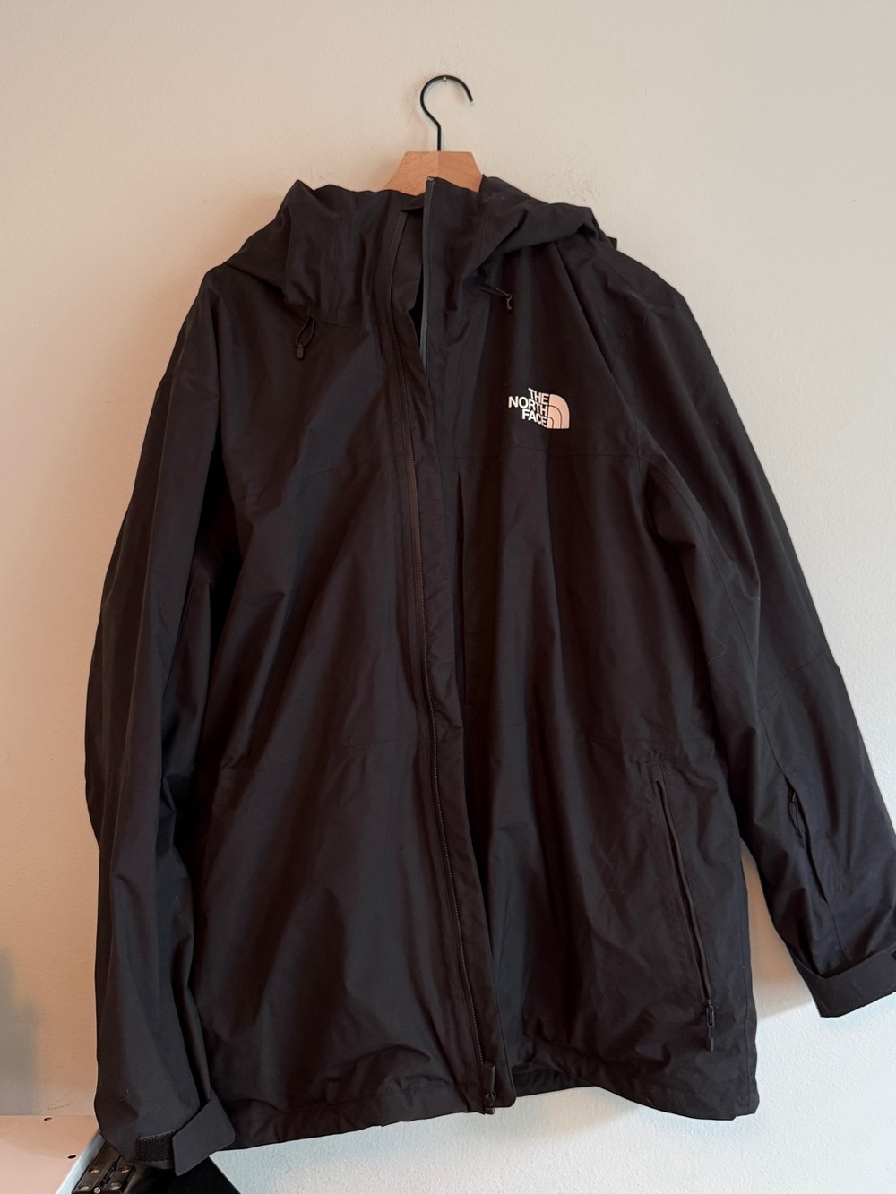 The North Face Black ThermoBall (2 in 1)